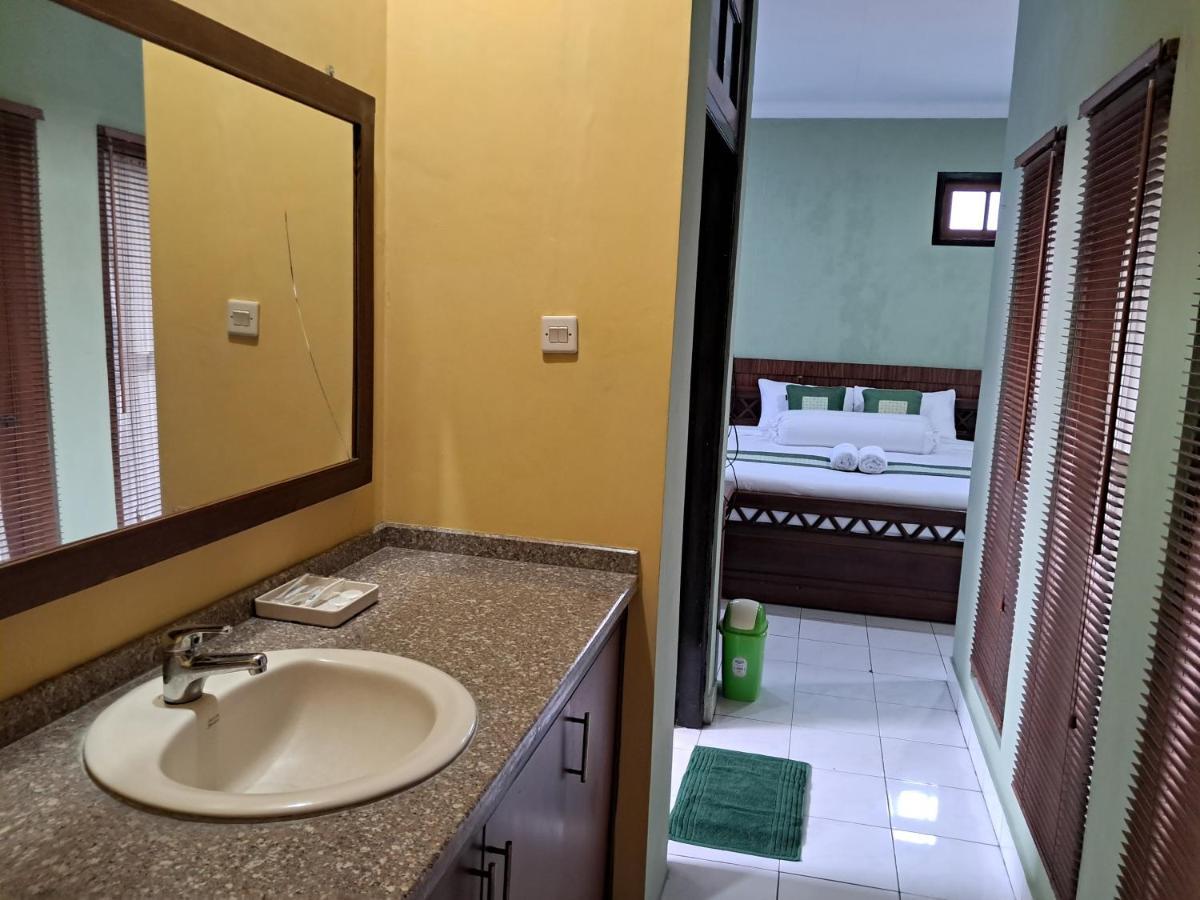 Griya Jene Homestay Syariah Ngabean Dış mekan fotoğraf